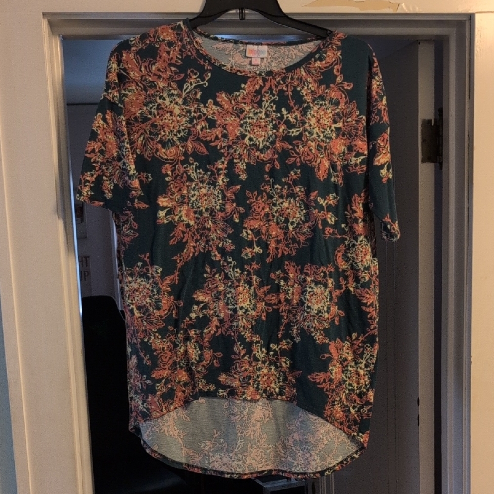 LuLaRoe Green and Orange Short Sleeve High Low Tee